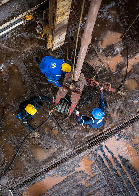 حفر چاه آب و فاضلاب، حفر چاه آب و فاضلاب شهریار،حفر چاه آب و فاضلاب فوری، تاسیسات آرین 09107729477